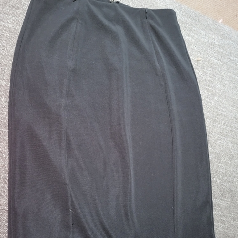 Forever 21 size‎ Large black pencil skirt